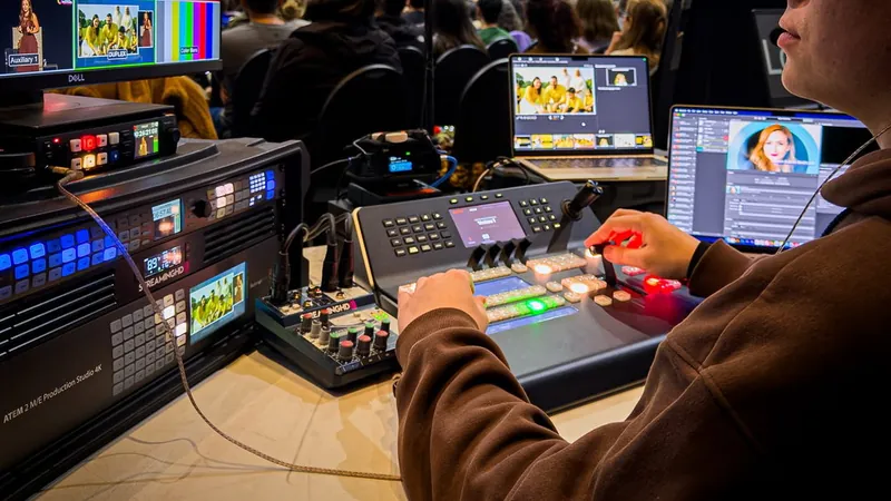 Streaming para MCA Festival 2025 - 3 días completos de transmisión. Más de 2.000 conexiones a través de nuestra Landing Pages personalizada 