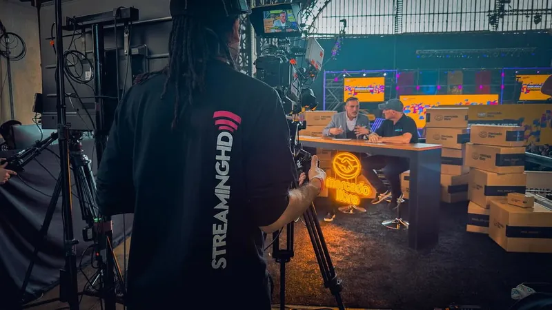 MercadoLibre Experience ‘24 | 4 Escenarios con un excelente equipo 🚀 👊🏻

@tgaproducciones
@mercadolibre.cl